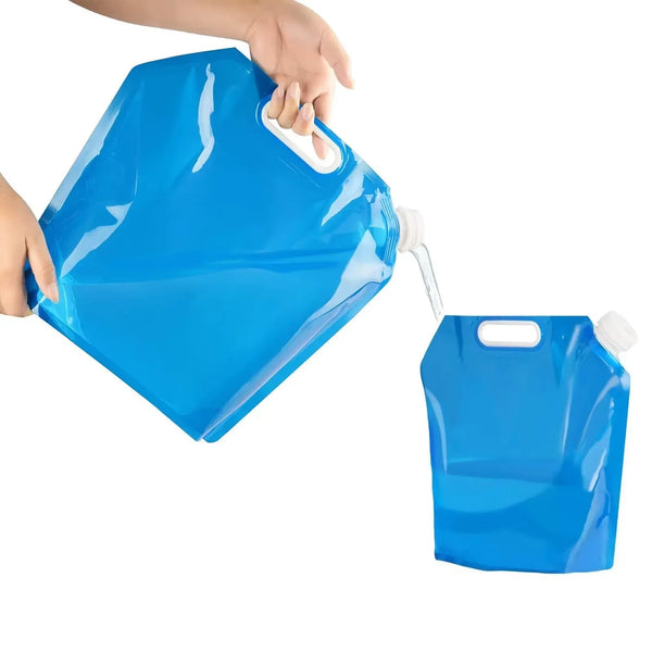 Portable water container