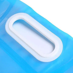 Portable water container